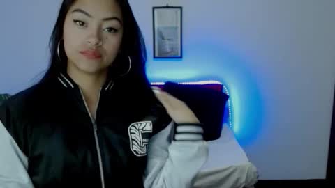 Snapshot of natalyescobar_lx chatting on February 23, 2026, 1:19 pm Nataly Escobar online show from February 23, 2026, 1:19 pm