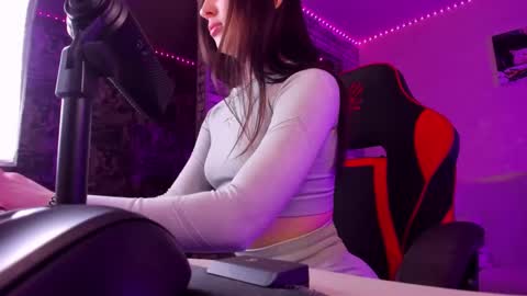 Nataly online show from February 11, 2025, 8:42 pm