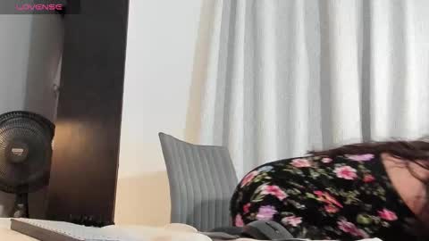 Snapshot of natalytrainor chatting on September 14, 2025, 7:13 pm Nataly online show from September 14, 2025, 7:13 pm