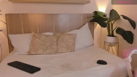 Snapshot of natasha_420 chatting on December 11, 2024, 5:21 am N A T A S H A online show from December 11, 2024, 5:21 am