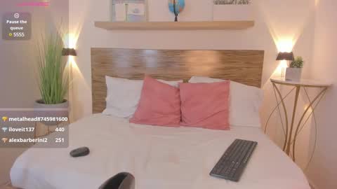 Snapshot of natasha_420 chatting on February 26, 2025, 8:26 am N A T A S H A online show from February 26, 2025, 8:26 am