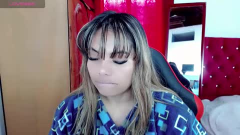 natasha__magics online show from October 12, 2025, 5:56 pm