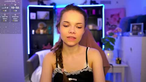 Snapshot of natasha__malkova chatting on January 24, 2025, 11:15 am natasha__malkova online show from January 24, 2025, 11:15 am