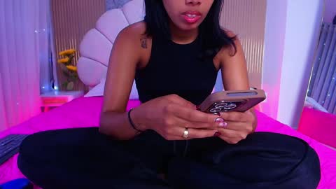 Snapshot of natasha_luna_ chatting on April 28, 2026, 7:19 pm Natasha online show from April 28, 2026, 7:19 pm