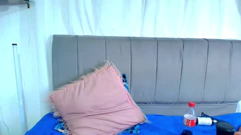 Natasha  online show from February 26, 2025, 9:48 pm