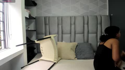 N A T A S H A online show from September 27, 2025, 7:19 pm