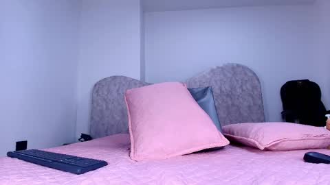 natasha_segura online show from May 2, 2026, 11:59 am