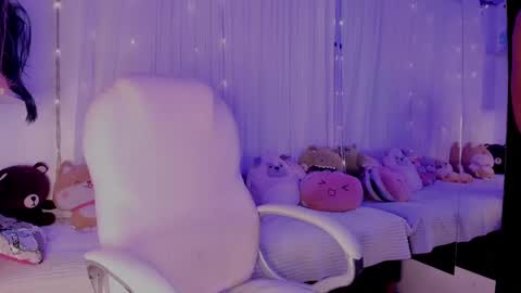 Snapshot of natasha_smith_ws chatting on December 26, 2024, 11:35 pm Natasha online show from December 26, 2024, 11:35 pm