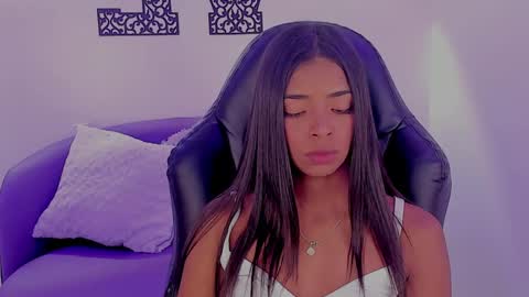 Snapshot of natasha_smith_ws chatting on January 25, 2025, 2:26 am Natasha online show from January 25, 2025, 2:26 am