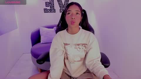 Snapshot of natasha_smith_ws chatting on January 29, 2025, 2:30 am Natasha online show from January 29, 2025, 2:30 am