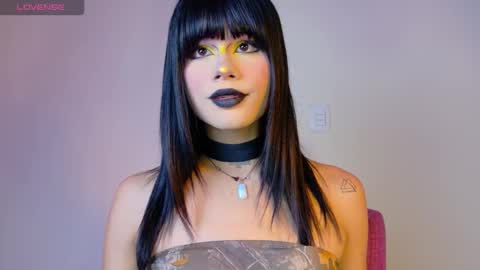 Natahsa  online show from October 10, 2025, 6:23 am