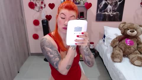 Snapshot of natasha_woo chatting on February 18, 2025, 12:17 pm Nat online show from February 18, 2025, 12:17 pm