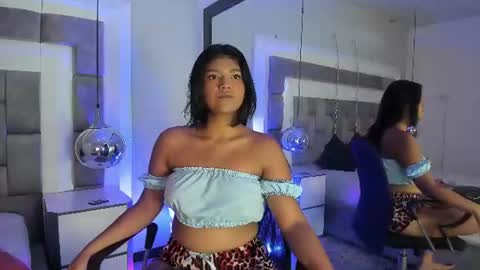natashabroown_ online show from July 6, 2026, 7:38 pm