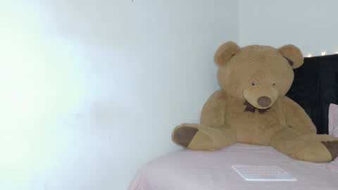 Natasha online show from February 11, 2026, 10:59 pm