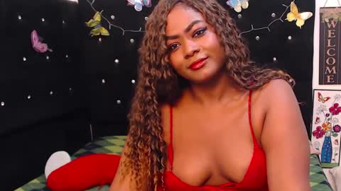 Snapshot of natashasexxy__ chatting on February 5, 2025, 4:16 am natashasexxy__ online show from February 5, 2025, 4:16 am