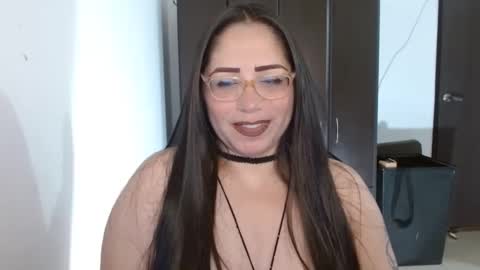 Natasha Smithe  online show from September 22, 2025, 12:56 am