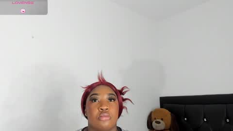 Snapshot of natassha_brown chatting on February 15, 2025, 3:31 am Natassha online show from February 15, 2025, 3:31 am