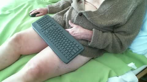 nate1x online show from January 22, 2025, 7:24 pm