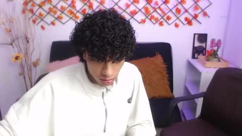 Nate  Jules online show from November 15, 2025, 4:43 am