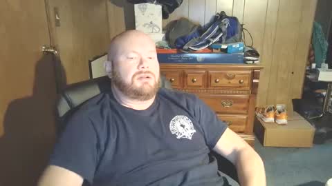 Snapshot of nate_b99 chatting on November 15, 2025, 6:15 pm Nate online show from November 15, 2025, 6:15 pm