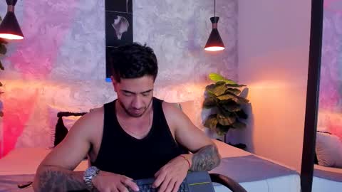 Snapshot of nate_franco chatting on October 31, 2025, 4:24 am Nate Franco online show from October 31, 2025, 4:24 am