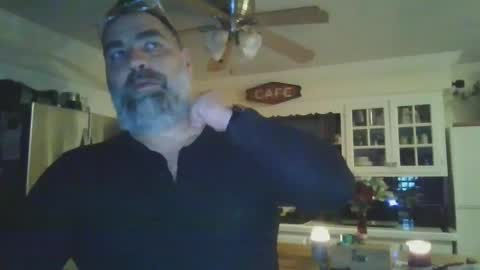 lombardIL online show from December 30, 2024, 1:37 am