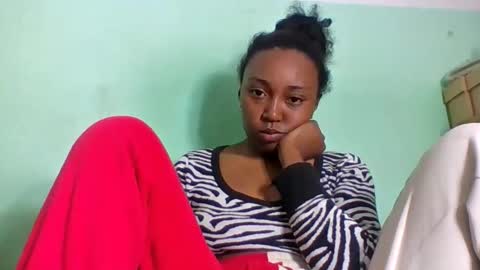 natha259706 online show from June 3, 2026, 6:38 am