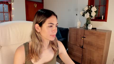 nathaly sky online show from January 17, 2025, 10:44 am