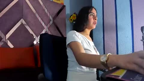 nathacha_bliss online show from April 16, 2026, 9:04 pm