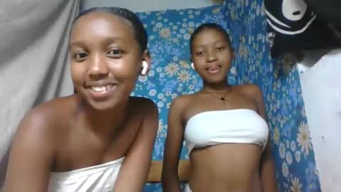 Snapshot of nathalia069 chatting on May 21, 2026, 2:35 pm nathalia069 online show from May 21, 2026, 2:35 pm