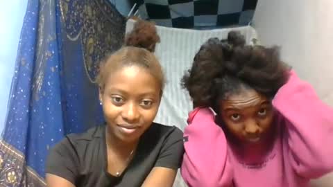 nathalia069 online show from June 18, 2026, 1:15 pm