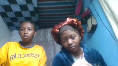nathalia069 online show from June 29, 2026, 5:46 am