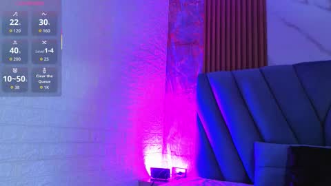 Nathalia koch online show from December 1, 2025, 7:41 pm