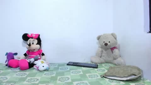 Nathalia online show from May 25, 2026, 2:06 am