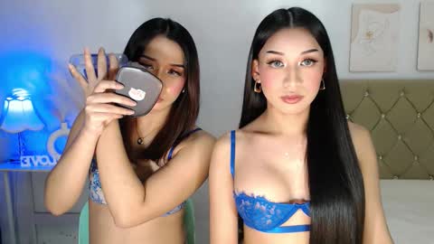 Snapshot of nathalie_hadid chatting on December 1, 2025, 2:11 pm please follow me guyss online show from December 1, 2025, 2:11 pm