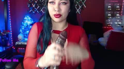 Nathalie online show from December 2, 2025, 11:34 pm