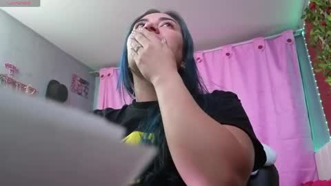 Nathalie online show from April 2, 2026, 1:14 am