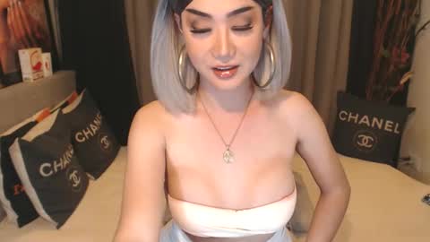 Goddess Nathalie online show from October 22, 2025, 7:41 am