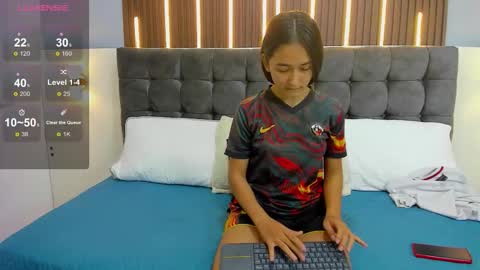 ... Nathaly ... online show from November 11, 2025, 2:55 am