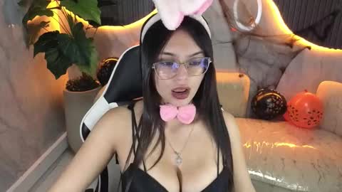 Nathy  online show from October 31, 2025, 1:23 pm