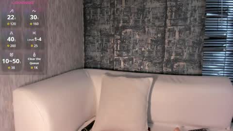        online show from April 6, 2026, 8:32 pm