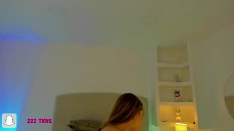 Snapshot of nathalyn05 chatting on February 4, 2026, 10:32 am NATHALY online show from February 4, 2026, 10:32 am