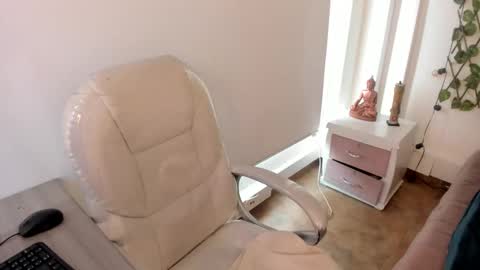 Snapshot of nathalyy_ds chatting on November 22, 2025, 8:41 pm nathalyy_ds online show from November 22, 2025, 8:41 pm