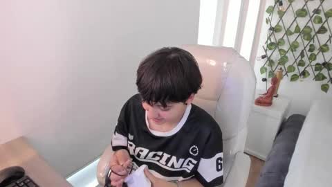 Snapshot of nathalyy_ds chatting on November 26, 2025, 7:04 pm nathalyy_ds online show from November 26, 2025, 7:04 pm