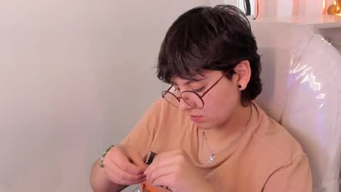 nathalyy_ds online show from May 15, 2026, 8:38 pm