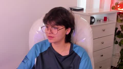 nathalyy_ds online show from July 3, 2026, 7:09 pm
