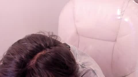nathalyy_ds online show from July 5, 2026, 7:10 pm