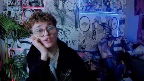 Snapshot of nathan_curl chatting on September 19, 2025, 10:27 am Nathan online show from September 19, 2025, 10:27 am