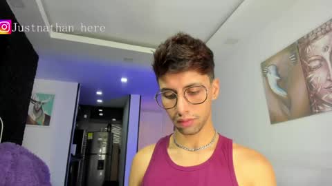 nathan_r_ online show from May 7, 2026, 3:17 pm