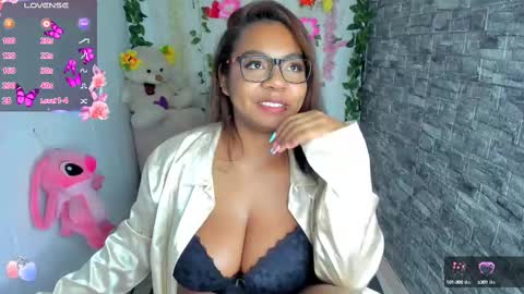 Snapshot of nathasha_jhonsom_ chatting on March 9, 2025, 8:51 am Naty online show from March 9, 2025, 8:51 am